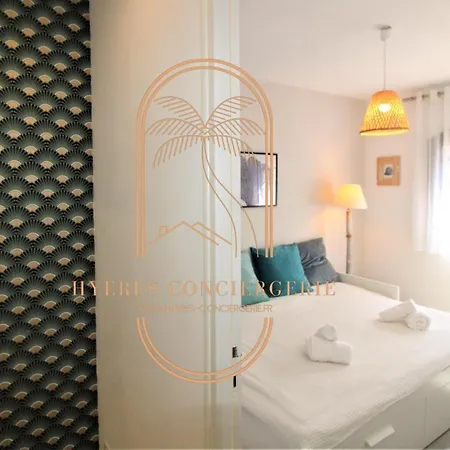 Apartment Hyeres-centre Coquet T3 Wifi Parking Clim Salon By Hc Hyeres